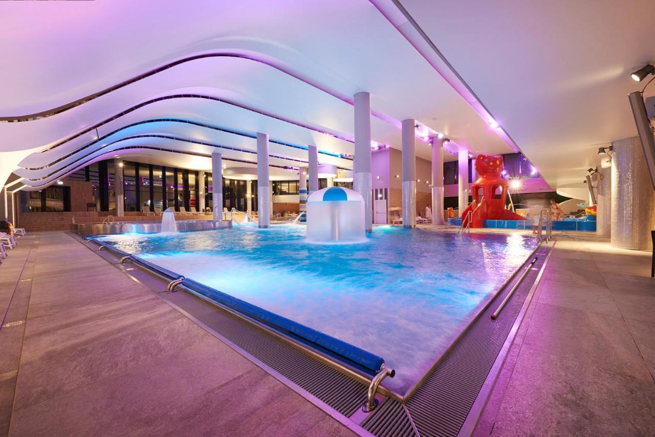 Vacationclub - Baltic Park Fort Apartament G.414 Swinoujscie Bagian luar foto
